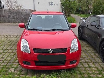 Usata Suzuki Swift Comfort 92 CV (67 kW) 2006 Rosso Utilitaria