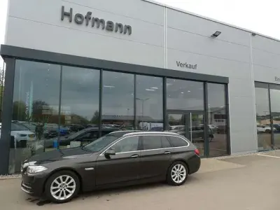 Gebraucht BMW 520 Comfort Edition 190 PS (139 kW) 2015 Grau Kombi