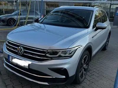 Gebraucht VW Tiguan Sportline 150 PS (110 kW) 2020 Silber SUV