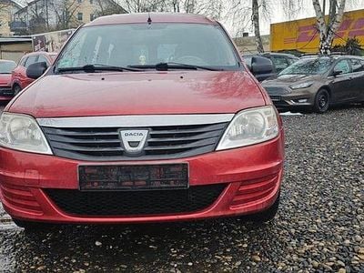 Rot Gebraucht 2013 Dacia Logan MCV Kombi | 2.350 € (Guter Preis)