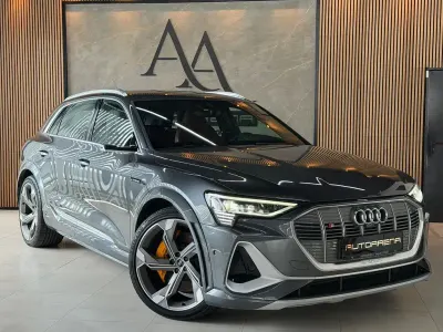 Gebraucht Audi e-tron Ambiente 369 kW (503 PS) 2022 Grau SUV