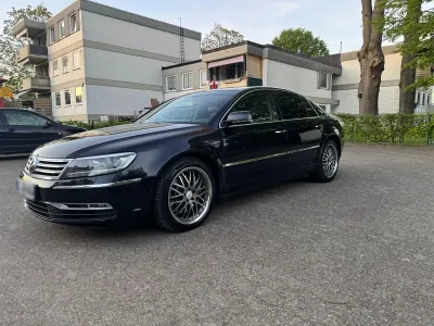 Gebraucht VW Phaeton 239 PS (175 kW) 2012 Schwarz Limousine
