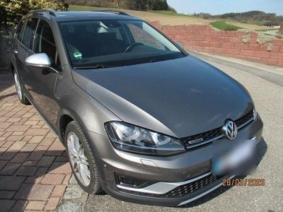 Gebraucht VW Golf Alltrack 184 PS (135 kW) 2016 Grau Kombi