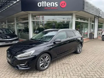 Gebraucht Hyundai i30 Prime 159 PS (116 kW) 2020 Phantom black Kombi
