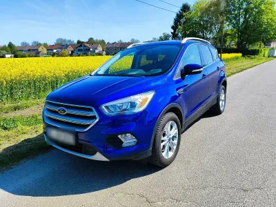 Używany Ford Kuga Titanium 150 KM (110 kW) 2016 Niebieski SUV