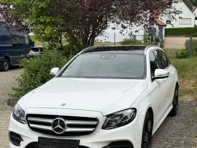 Gebraucht Mercedes E350 AMG 286 PS (210 kW) 2019 Weiß Limousine
