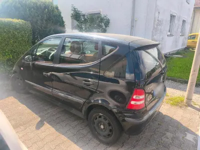 Gebraucht Mercedes A160 102 PS (75 kW) 2001 Schwarz Kleinwagen