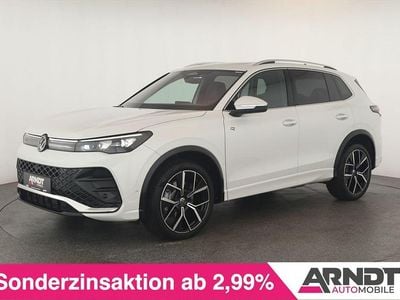 Gebraucht VW Tiguan R-line 193 PS (141 kW) 2025 Oryxweiß perlmutteffekt SUV