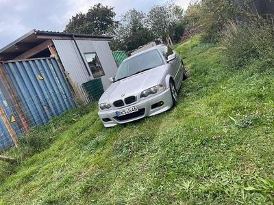 BMW 323