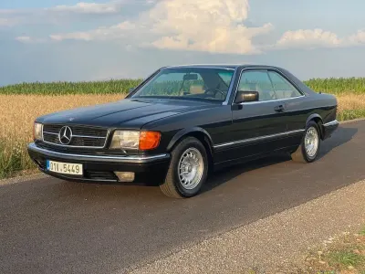 Gebraucht Mercedes 560 242 PS (177 kW) 1987 Schwarz