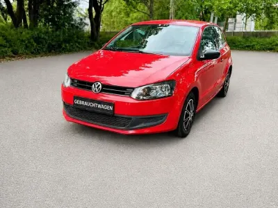 Gebraucht VW Polo Trendline 60 PS (44 kW) 2012 Rot Kleinwagen