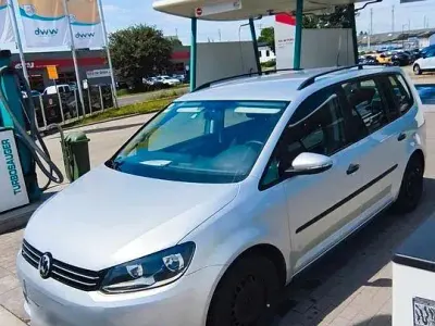 Gebraucht VW Touran 105 PS (77 kW) 2011 Grau Van / Kleinbus