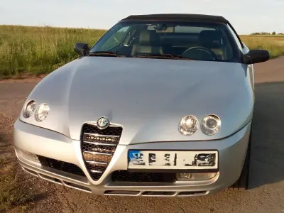 Gebraucht Alfa Romeo Spider 150 PS (110 kW) 2002 Silber Cabrio