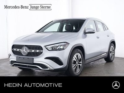 Silber Gebraucht 2024 Mercedes GLA180 Progressive SUV | 36.380 € (Fairer Preis)