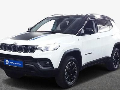 Gebraucht Jeep Compass Trailhawk 240 PS (176 kW) 2024 Weiß SUV