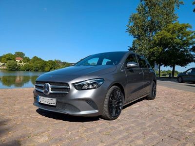 Mercedes B250