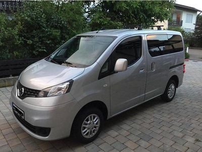 Gebraucht Nissan Evalia Tekna 150 PS (110 kW) 2016 Silber Van / Kleinbus