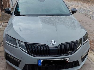 Gebraucht Skoda Octavia RS 245 PS (180 kW) 2019 Grau Kombi