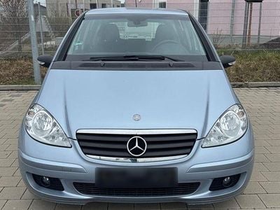 Gebraucht Mercedes A180 Elegance 109 PS (80 kW) 2006 Blau Van / Kleinbus