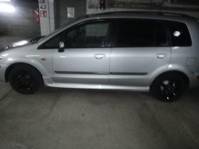 Silber Gebraucht 1999 Mazda Premacy Van / Kleinbus | 2.200 €