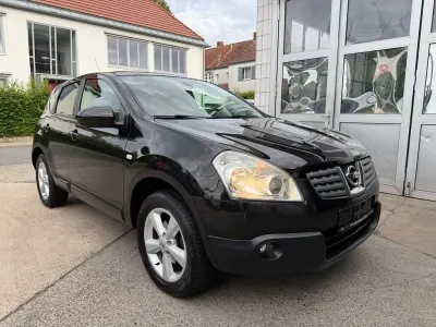 Gebraucht Nissan Qashqai 141 PS (103 kW) 2009 Schwarz SUV