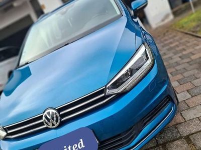 Gebraucht VW Touran United 116 PS (85 kW) 2020 Blau Van / Kleinbus