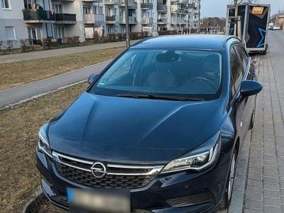 Gebraucht Opel Astra 150 PS (110 kW) 2017 Blau Kombi