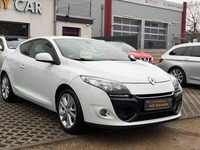 Weiß Gebraucht 2012 Renault Mégane GT Line GT-Line Coupé | 5.800 € (Teuer)