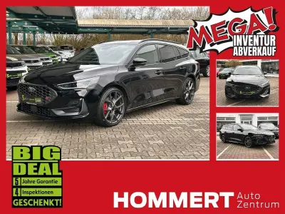 Gebraucht Ford Focus ST 280 PS (205 kW) 2023 Obsidianschwarz (metallic) Kombi