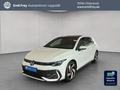 Gebraucht VW Golf VIII GTE 177 PS (130 kW) 2025 Pure white Limousine