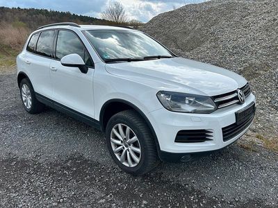 Gebraucht VW Touareg 204 PS (150 kW) 2012 Weiß SUV