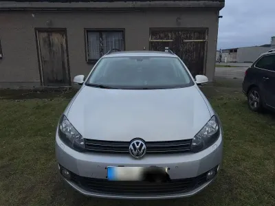 Gebraucht VW Golf VI 122 PS (89 kW) 2010 Silber Kleinwagen