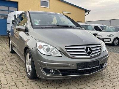Mercedes B200
