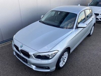 Silber Gebraucht 2015 BMW 118 Advantage Kleinwagen | 12.800 € (Fairer Preis)