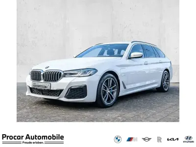 Gebraucht BMW 530e M Sport 292 PS (214 kW) 2021 Weiß Kombi
