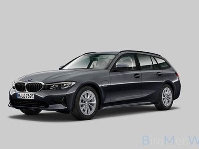 BMW 330e