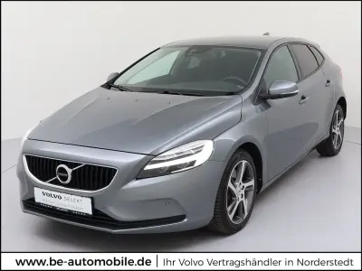 Gebraucht Volvo V40 Momentum 122 PS (89 kW) 2018 Osmiumgrau Kombi
