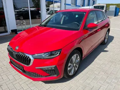 Gebraucht Skoda Scala First Edition 116 PS (85 kW) 2024 Rot Kleinwagen