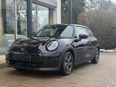 Gebraucht Mini Cooper Essential 156 PS (114 kW) 2025 Schwarz Kleinwagen