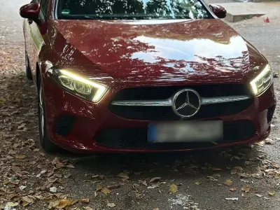 Gebraucht Mercedes A200 150 PS (110 kW) 2020 Kleinwagen