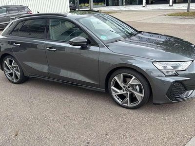 Gebraucht Audi A3 S-Line 150 PS (110 kW) 2024 Grau Kleinwagen