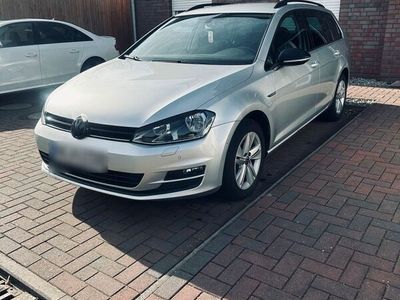 gebraucht VW Golf VII 1.6TDI (TÜV/ Inspektion /Zahnriemen neue )