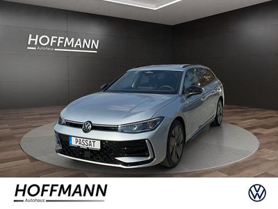Neu VW Passat R-line 150 PS (110 kW) 2026 Silber Kombi