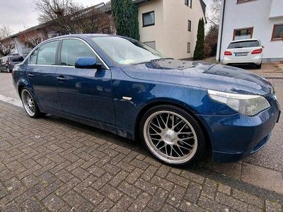Gebraucht BMW 520 170 PS (125 kW) 2004 Blau Limousine