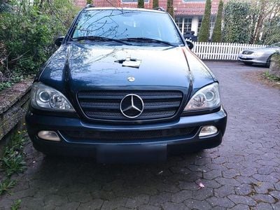 Brugt Mercedes ML270 163 HK (119 kW) 2002 Blå SUV