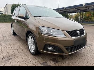 Braun Gebraucht 2012 Seat Alhambra Van / Kleinbus | 9.700 € (Fairer Preis)