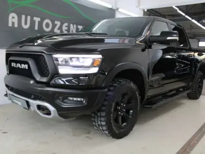 Usata Dodge Ram 401 CV (294 kW) 2019 Nero Pick-up