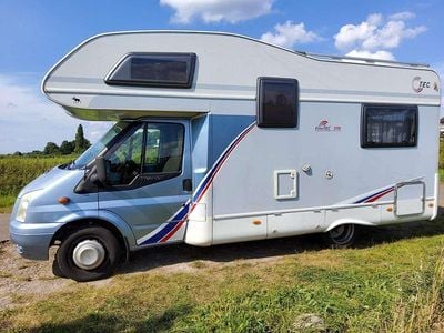 Weiß Gebraucht 2010 Ford Transit Van | 29.800 €