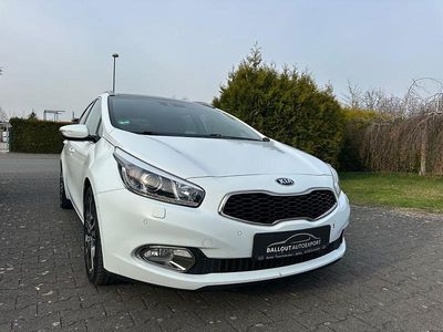 Second-hand Kia Ceed Sportswagon 128 CP (94 kW) 2012 Alb Break