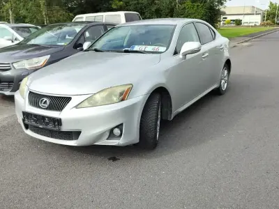 Gebraucht Lexus IS200 Executive Line 150 PS (110 kW) 2013 Silber Limousine
